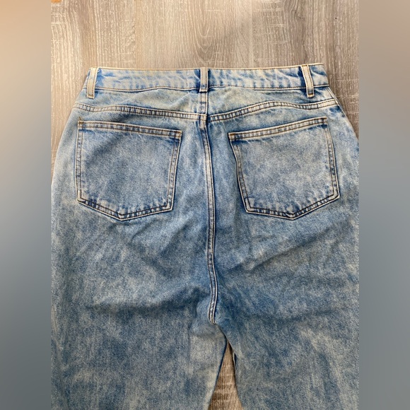 ASOS Design Blue Jeans - Picture 8 of 11